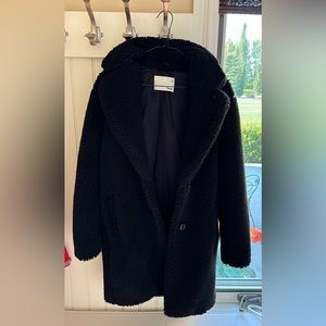 Never Worn Aritzia Wilfred Long Trench Coat Teddy Coat